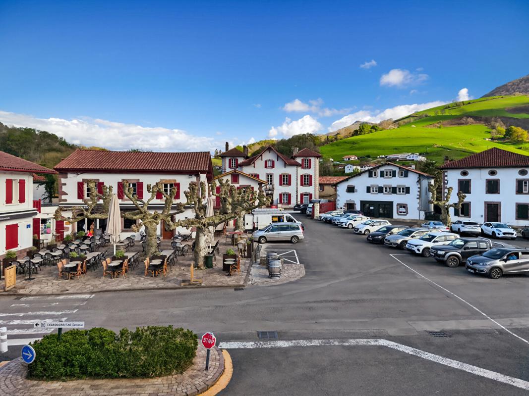 SAINT-ETIENNE-DE-BAIGORRY Ensemble immobilier Saint Etienne De Baigorry  T2 et T3 14