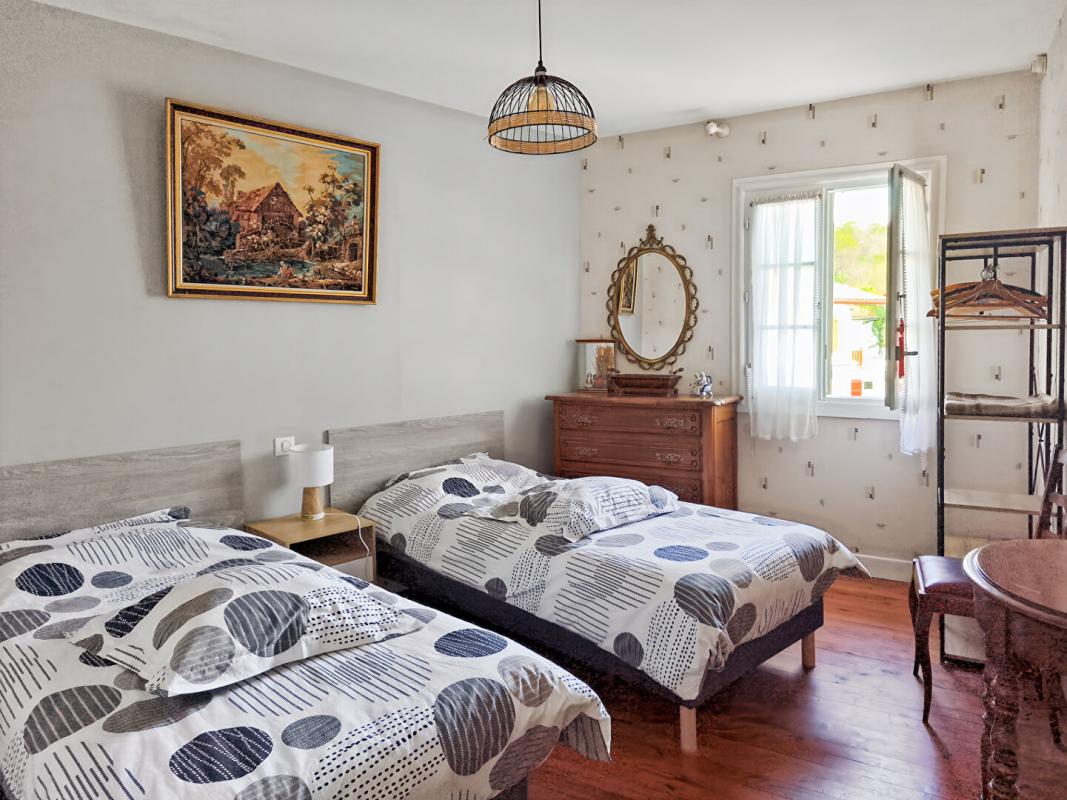 SAINT-ETIENNE-DE-BAIGORRY Ensemble immobilier Saint Etienne De Baigorry  T2 et T3 8