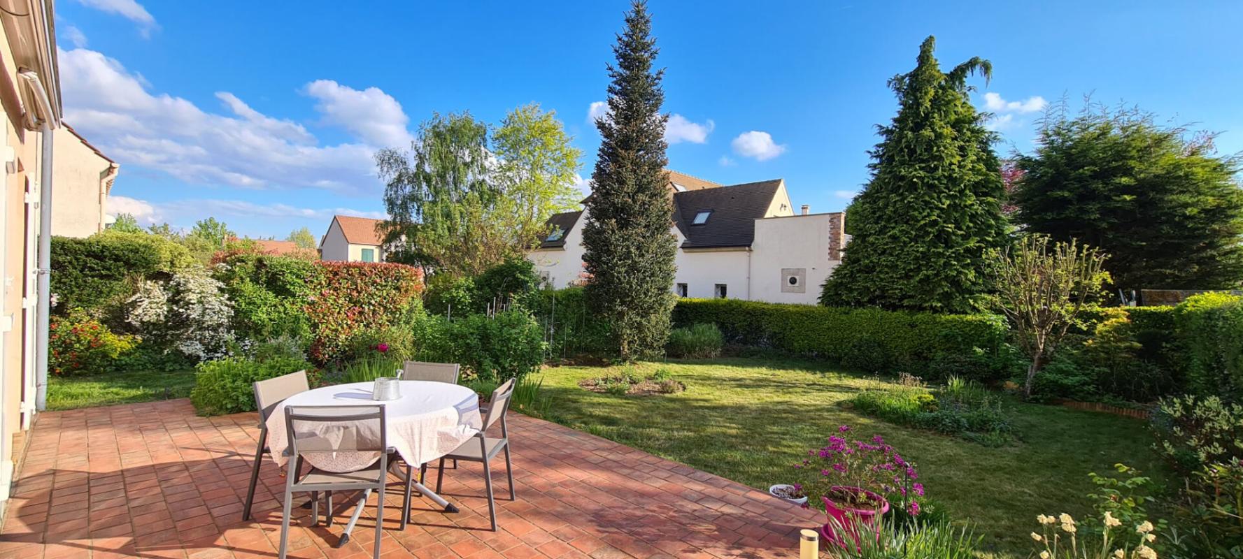 BOIS-D'ARCY Maison Bois-d'Arcy Quartier Hoche Foret 5 chambres 190m² 1