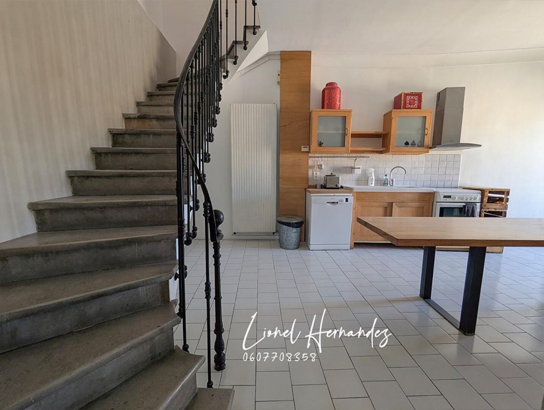 ALES Alès, centre historique : Appartement Duplex d'exception - 125 m² - Dernier étage - Terrasse tropézienne avec vue panoramique 10