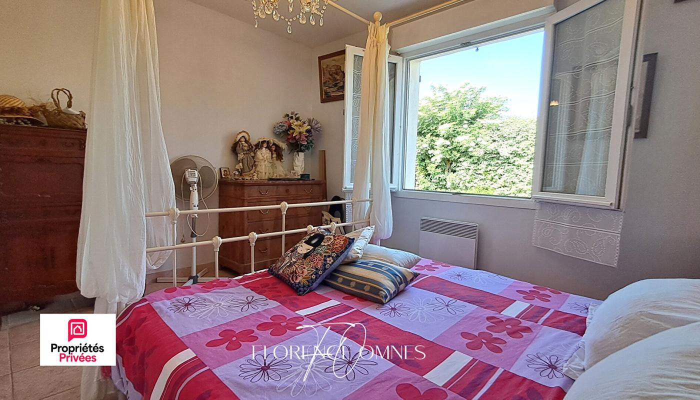 TREBES TREBES Villa de plain-pied ? 145 m² ? 5 chambres ? Parcelle arborée de 1304 m² 13