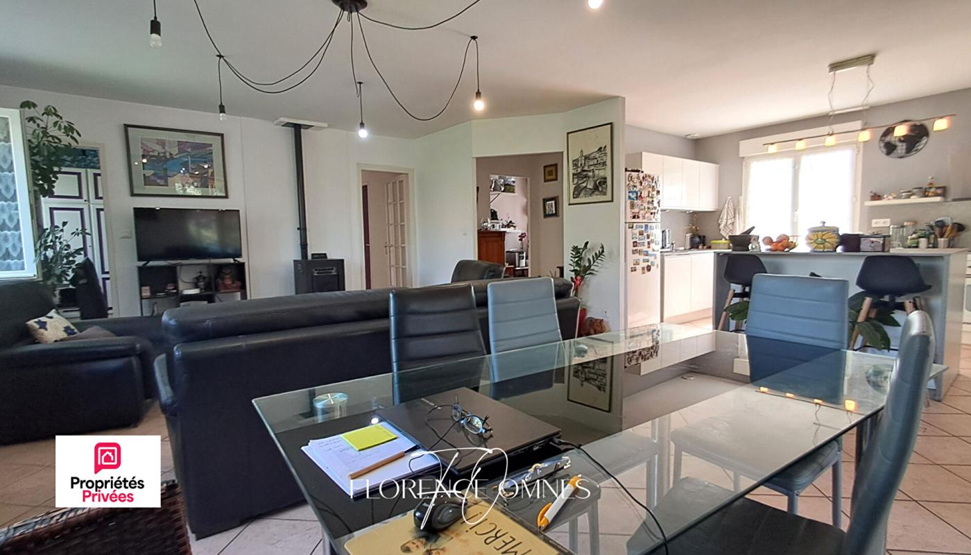 TREBES TREBES Villa de plain-pied ? 145 m² ? 5 chambres ? Parcelle arborée de 1304 m² 8