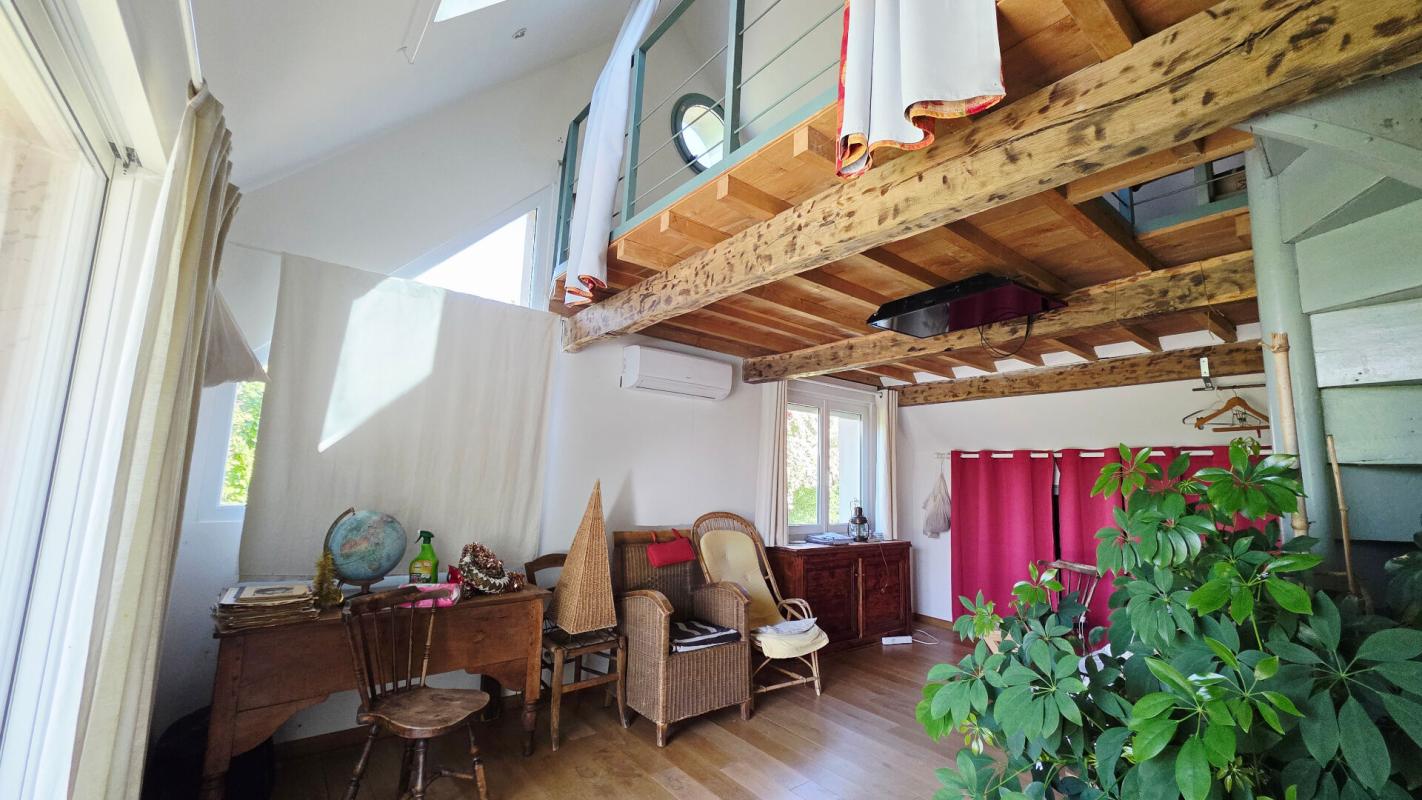 SAINT-PALAIS MAISON 7 PIECES 4 CHAMBRES PISCINE GARAGES ATELIER 10