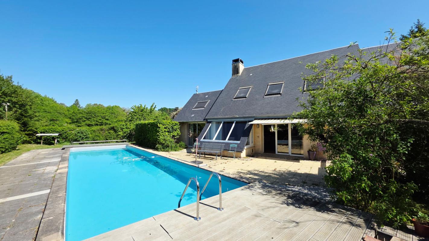 SAINT-PALAIS MAISON 7 PIECES 4 CHAMBRES PISCINE GARAGES ATELIER 18