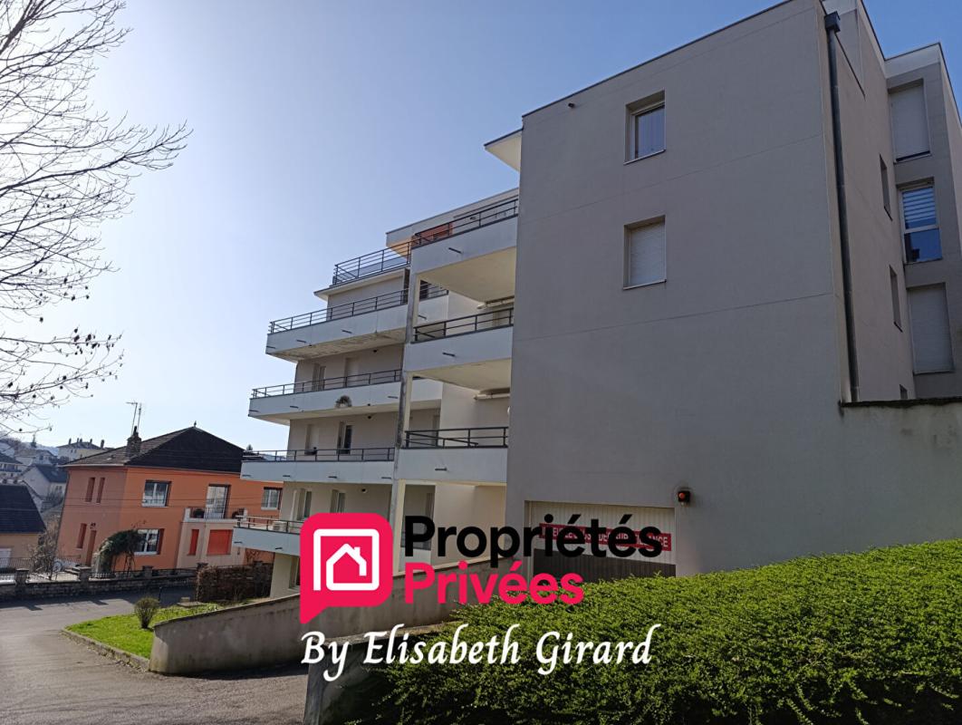 BESANCON BESANCON Quartier Montrapon - Appartement T 3 de 77 m2 environ, fonctionnel avec terrasse, cave et place stationnement couverte 11