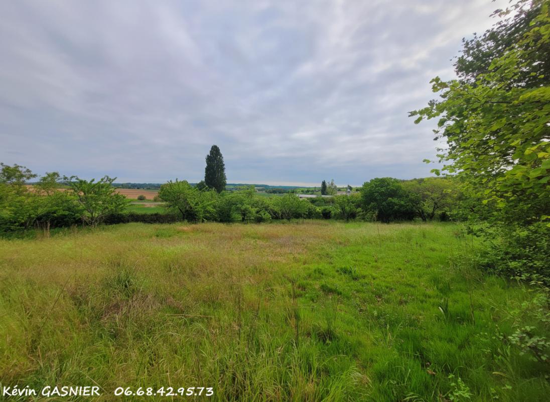 ROULLET-SAINT-ESTEPHE ROULLET SAINT ESTEPHE (16440) : Maison de plain pied de 93m2 avec garage 10