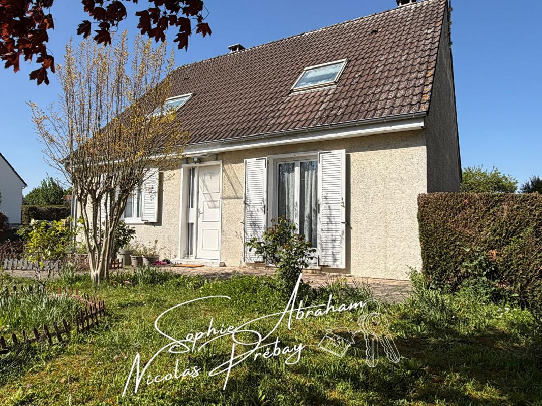 JANVILLE Maison individuelle avec 4 chambres, sous-sol et jardin 1