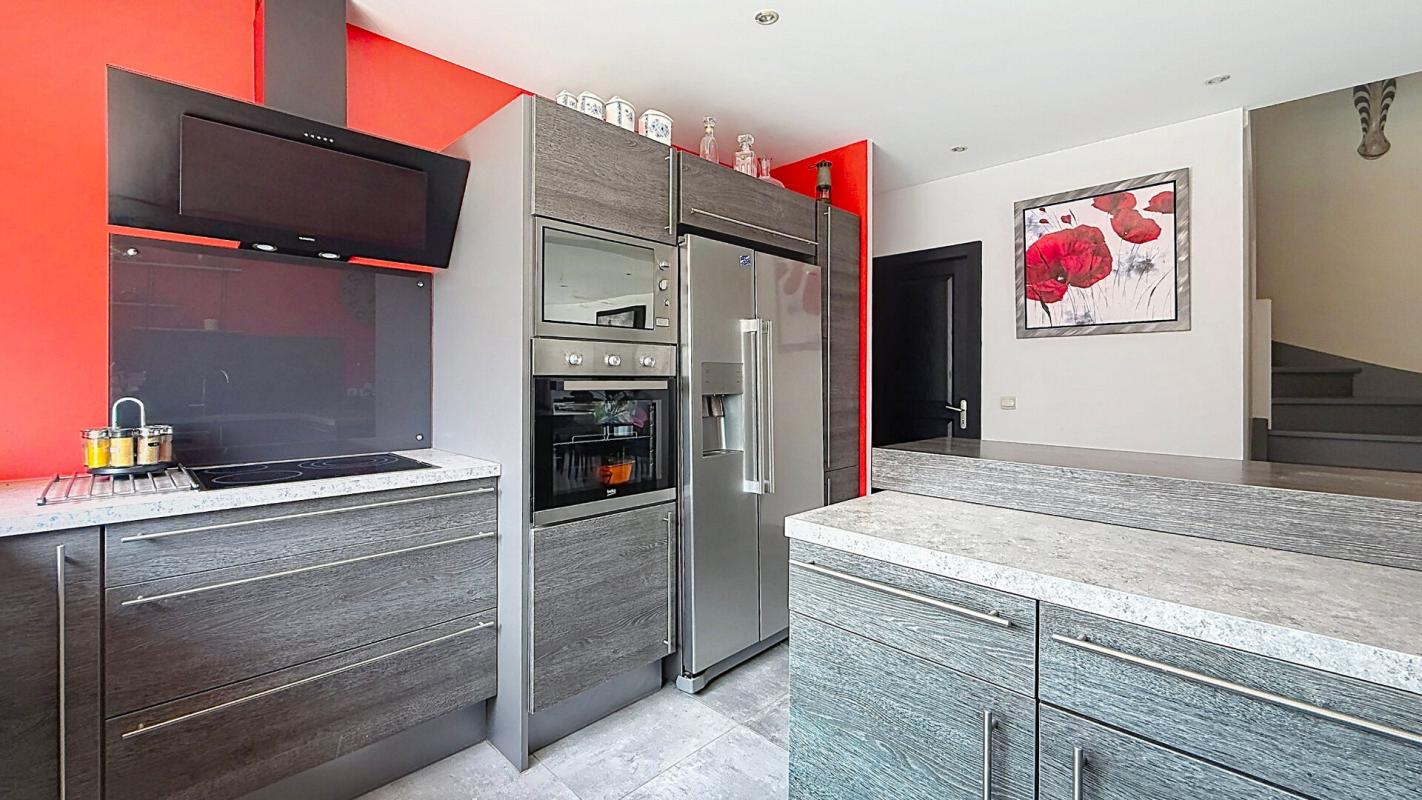 LATOUR-BAS-ELNE Maison 3 faces récente avec piscine, spa et garage 7