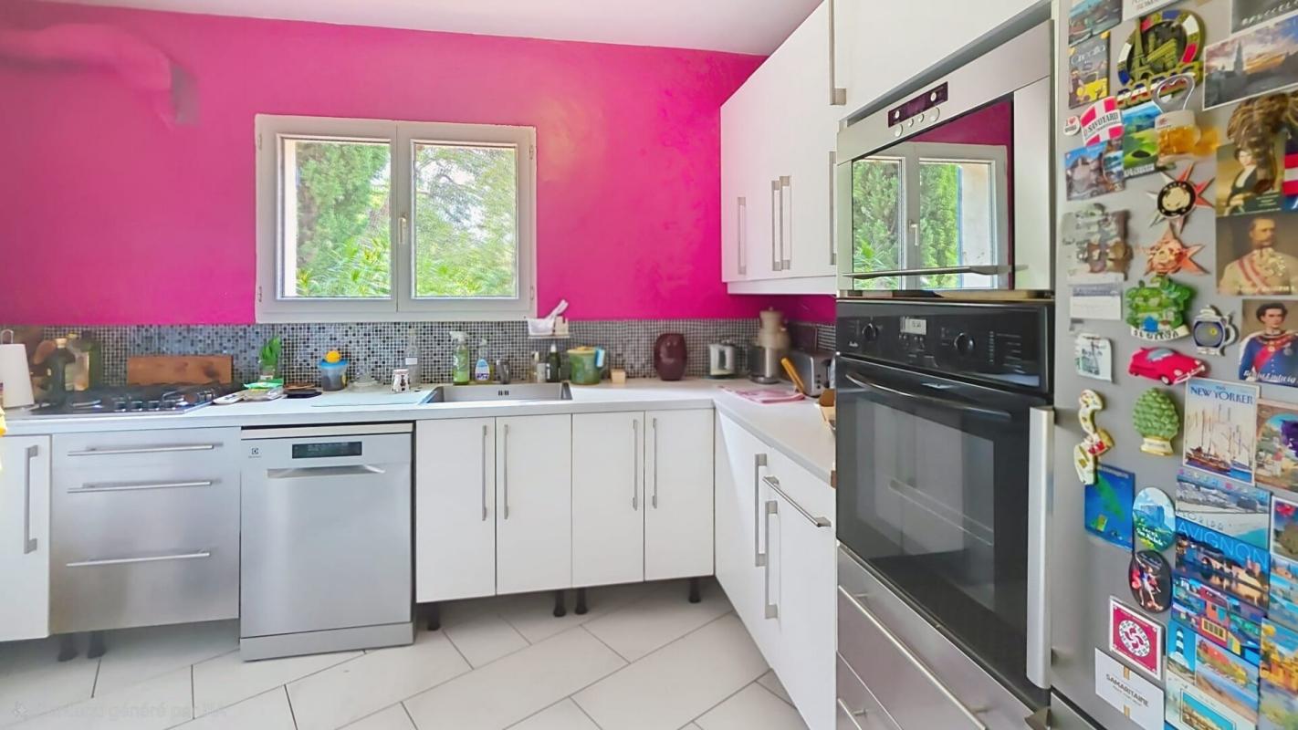 LE CANNET-DES-MAURES belle maison de 120 m² avec Piscine et DOUBLE GARAGE 4