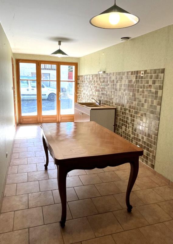 SAINT-JULIEN Au coeur de la vallée du Suran - Maison avec 3 chambres et terrain attenant 10