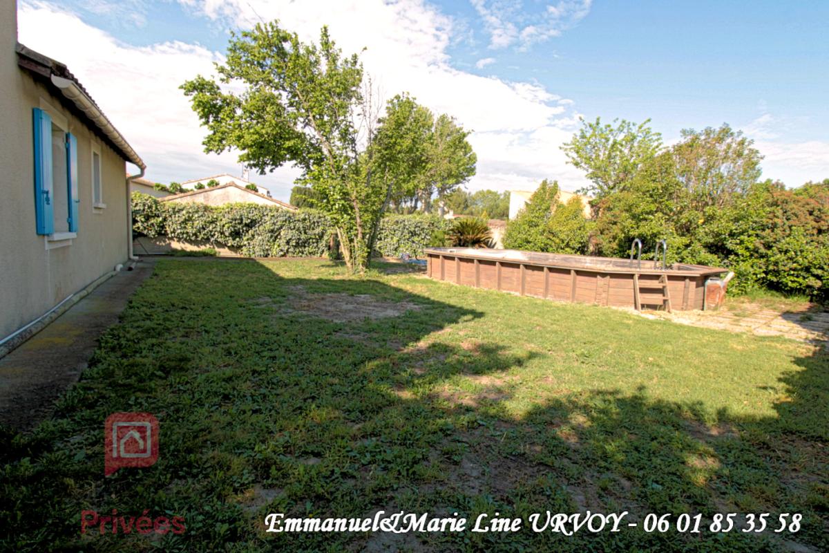 GRAVESON A VENDRE - GRAVESON: Maison de plain-pied avec garage et jardin 10