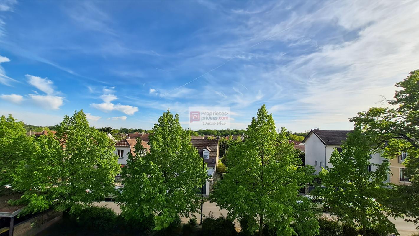 SAINT-CYR-L'ECOLE Appartement  4 pièces  bon état  67 m2  loggia  L'Epi d'Or à Saint Cyr L Ecole 14