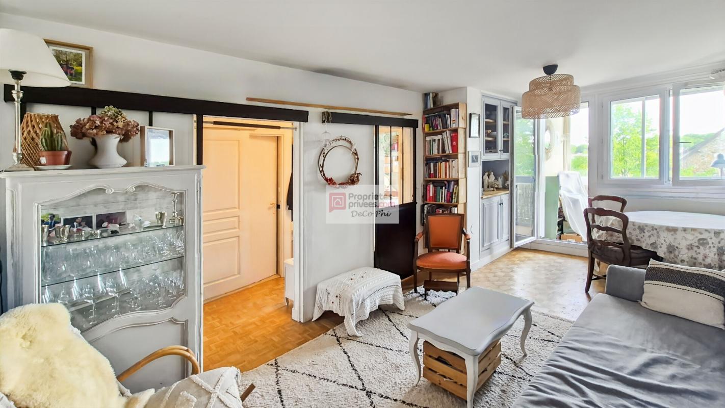 SAINT-CYR-L'ECOLE Appartement  4 pièces  bon état  67 m2  loggia  L'Epi d'Or à Saint Cyr L Ecole 8