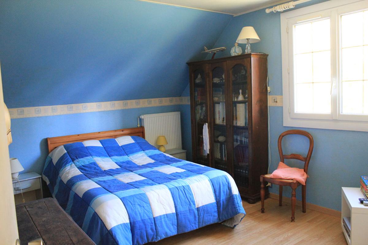 LA CELLE-LES-BORDES Maison La Celle Les Bordes 7 pièces 147 m2 14