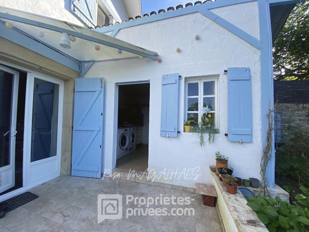 SAMADET Belle maison familiale avec vaste jardin 2
