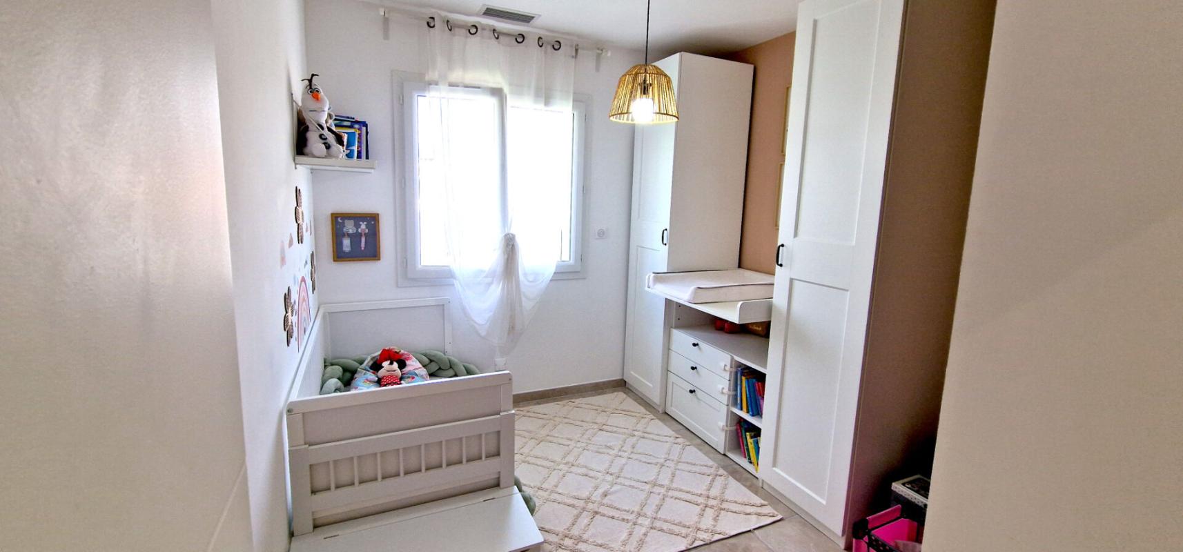 CARPENTRAS Maison  en lotissement - 4 pièces - 3 chambres - 95 m2 13