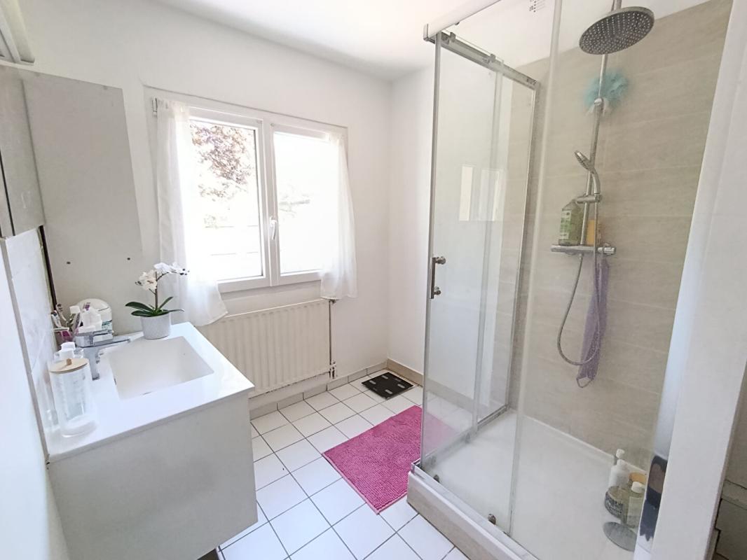 VILLENEUVE-SAINT-GEORGES Maison Villeneuve Saint Georges 5 pièces 76 m2 10