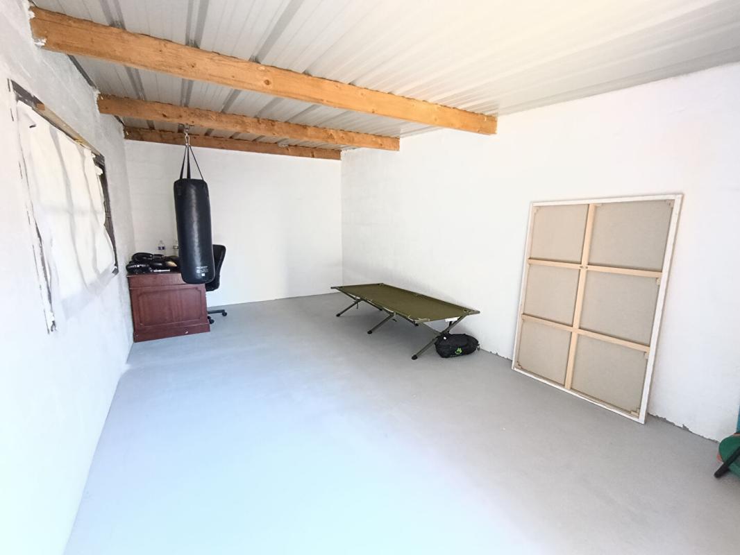 VILLENEUVE-SAINT-GEORGES Maison Villeneuve Saint Georges 5 pièces 76 m2 17