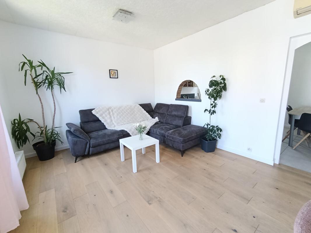 VILLENEUVE-SAINT-GEORGES Maison Villeneuve Saint Georges 5 pièces 76 m2 5