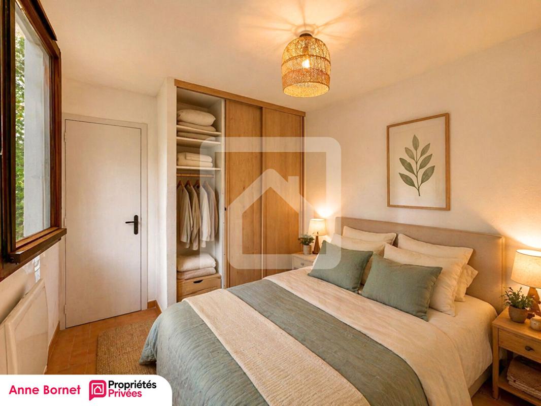 GRASSE Appartement 3 pièces 41 m2, terrasse, garage, parking privatif, piscine 12