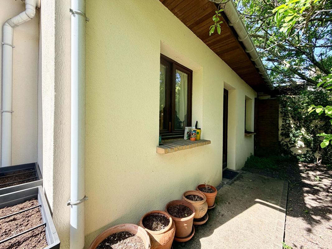 GARGES-LES-GONESSE Maison Garges Les Gonesse 4 pièce(s) 84.52 m2 11