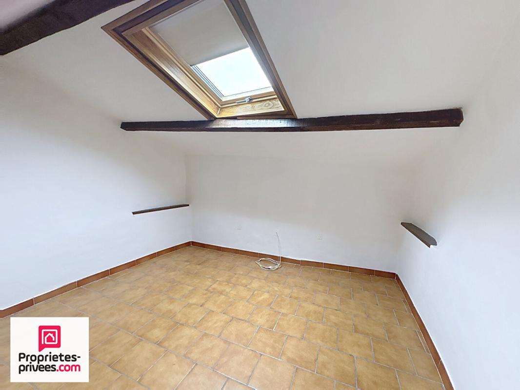 RIANS RIANS  Maison de Village T4 108 m² avec Terrasses et cave 15