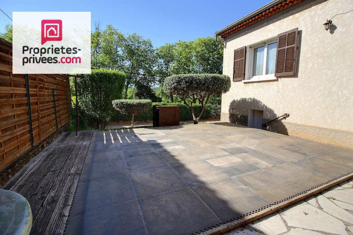 CARCES Villa Carces 5 pièces 10