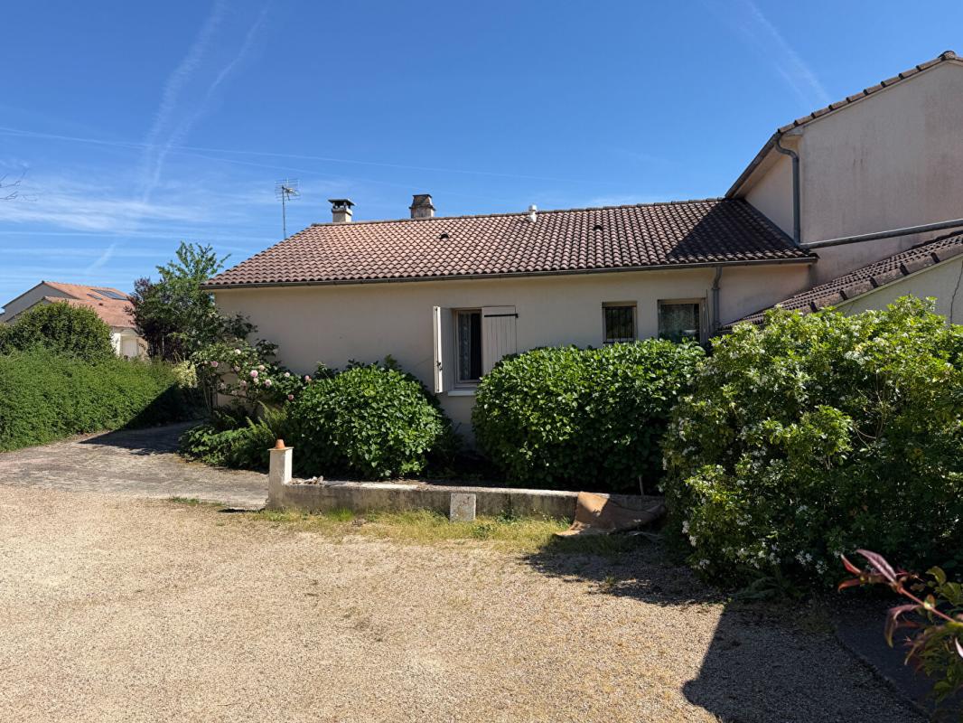 SAIVRES Maison Saivres 6 pièce(s) dans son cadre bucolique 12