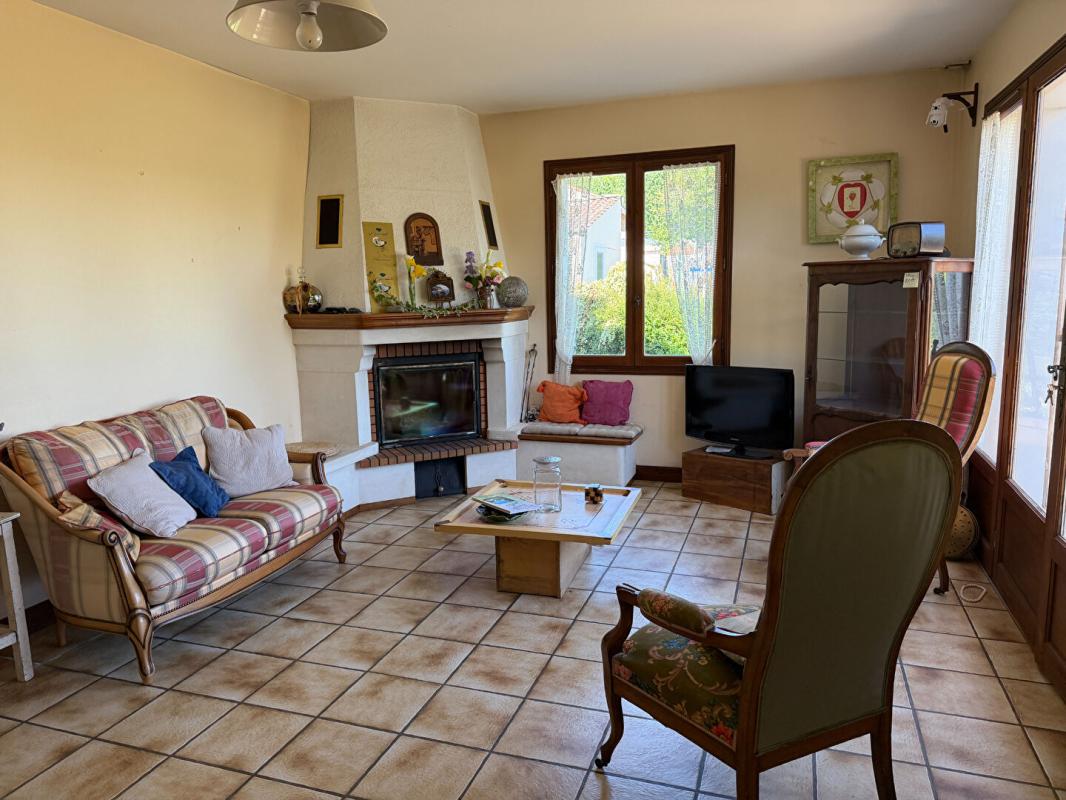 SAIVRES Maison Saivres 6 pièce(s) dans son cadre bucolique 6