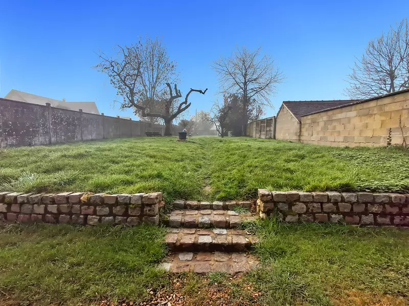 BAILLEAU-L'EVEQUE Maison 72 m² + studio indépendant 25 m2 sur grand terrain de 992 m² ? Bailleau-l'Évêque - au calme 11