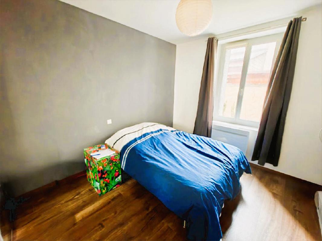 GRENOBLE Appartement T3, 2 chambres Rue Coppée DPE D 60 m² RDC surélevé investisseur primo accédant 5
