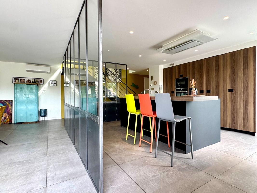 BRINDAS DUPLEX D'EXCEPTION 170 m2 avec terrasse 45m2 3