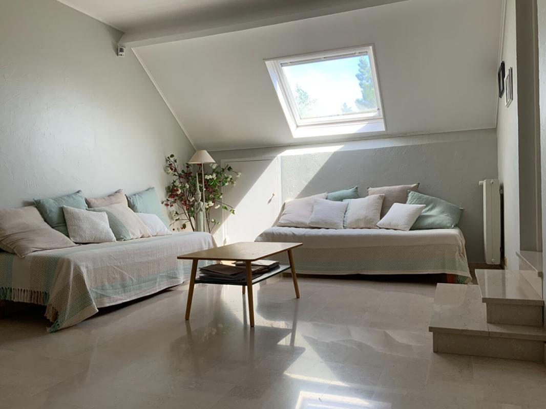 MORET-SUR-LOING Maison familiale d'exception - Volumes, Luminosité et Confort absolu à Ville Saint Jacques 15