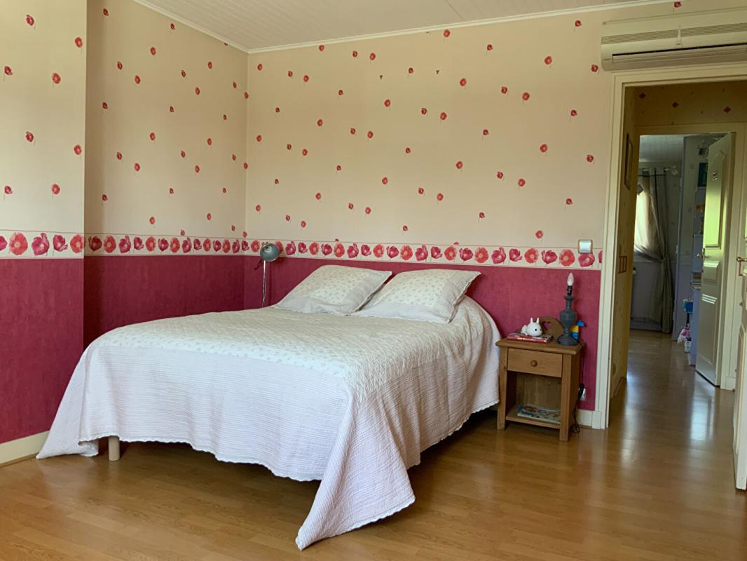 MORET-SUR-LOING Maison familiale d'exception - Volumes, Luminosité et Confort absolu à Ville Saint Jacques 17