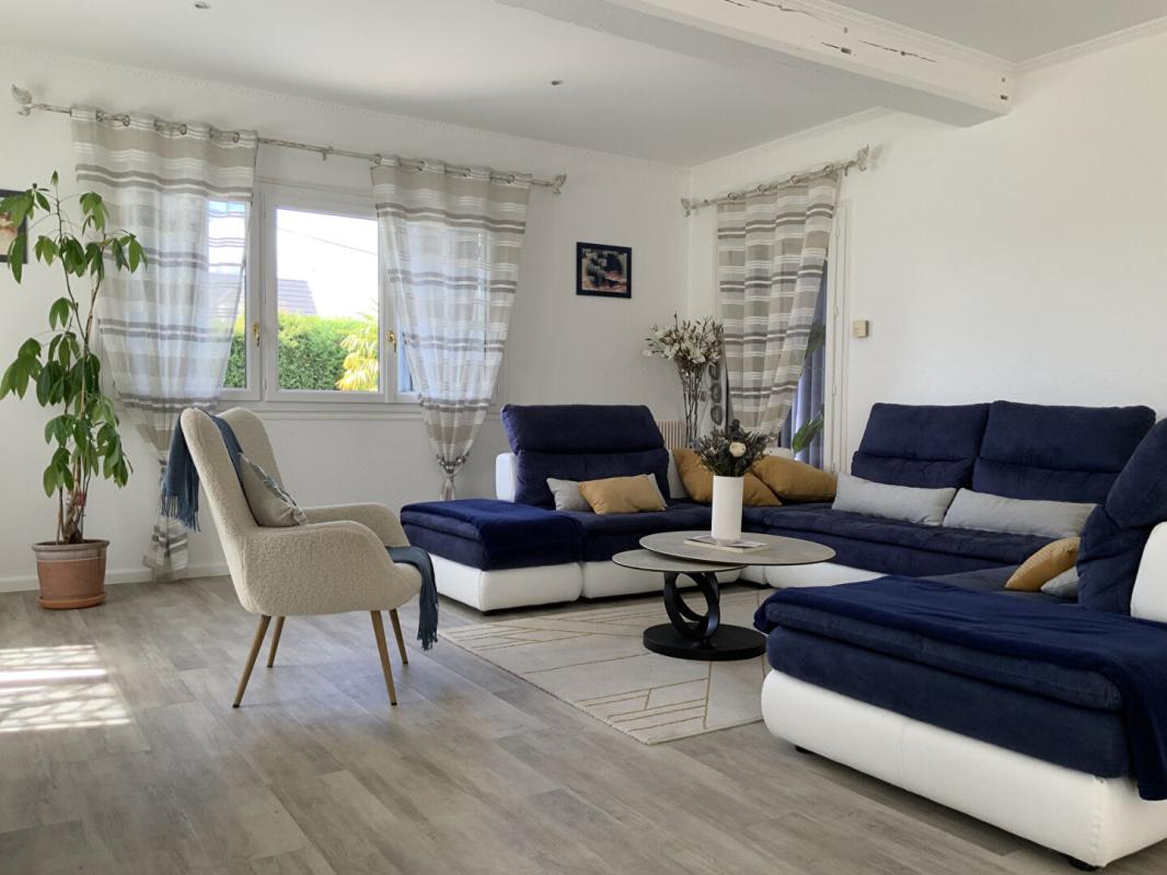 MORET-SUR-LOING Maison familiale d'exception - Volumes, Luminosité et Confort absolu à Ville Saint Jacques 9