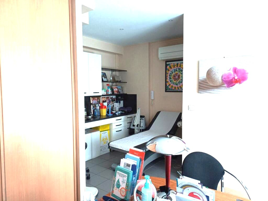 LYON-8E-ARRONDISSEMENT Cabinet de 56 m2 disponible dans Lyon 8ème 6