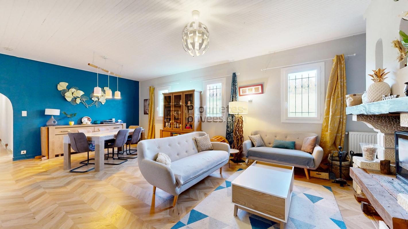 MONTJOIRE Maison MONTJOIRE 9 pièce(s) 260 m2 avec Piscine 8