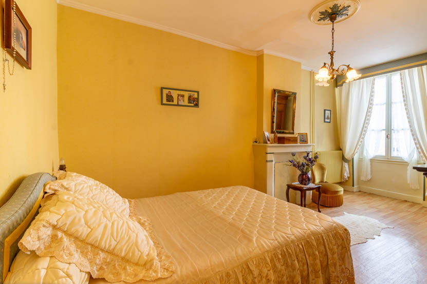 MUR-DE-SOLOGNE Maison Mur De Sologne 7 pièces 181 m2 12