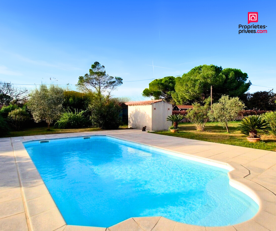 LE MUY Villa plain pied avec piscine et double garage dans un quartier calme ! 12