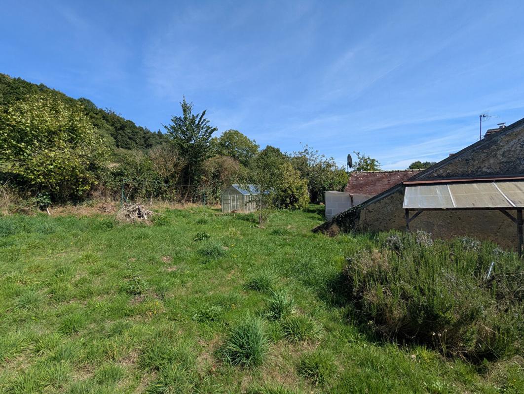 MOUTIERS-AU-PERCHE Propriété 141m2  3 chambres Terrain 617m2 14