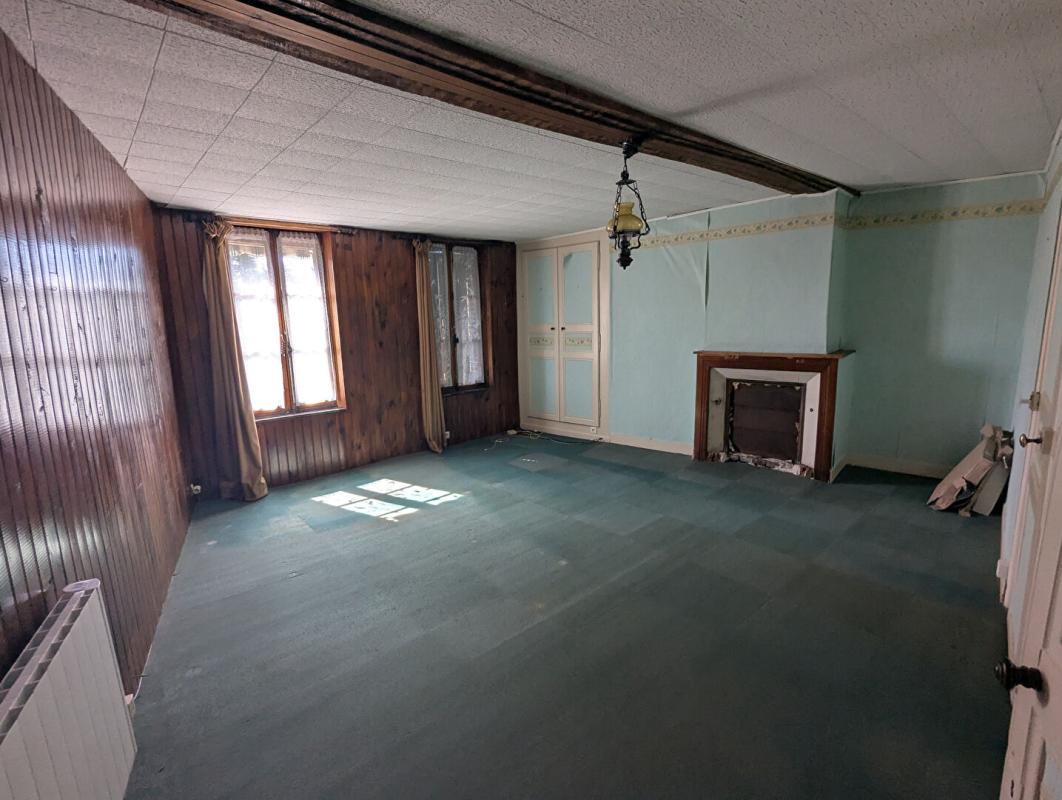 MOUTIERS-AU-PERCHE Propriété 141m2  3 chambres Terrain 617m2 6