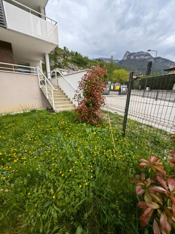 VOREPPE ? T4 81,7 M² avec jardin + terrasse + garage ? Résidence récente à Voreppe 293000E 16