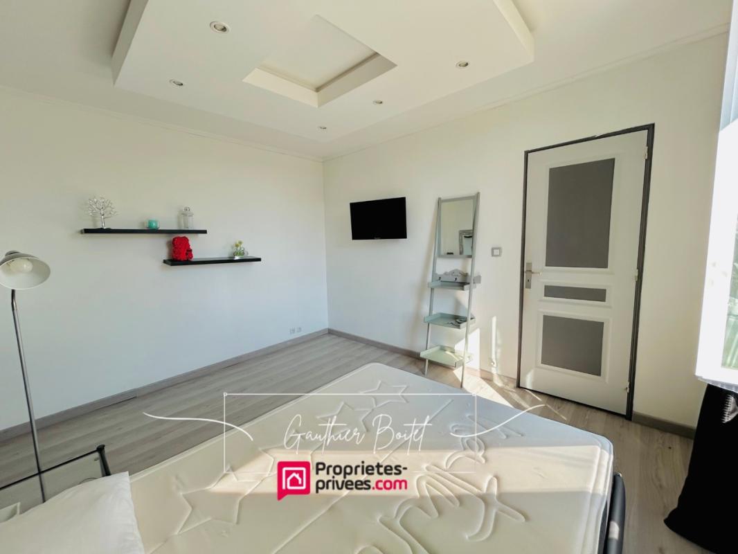 LA FERTE-GAUCHER Maison La Ferte Gaucher 8 pièce(s) 133 m2 11