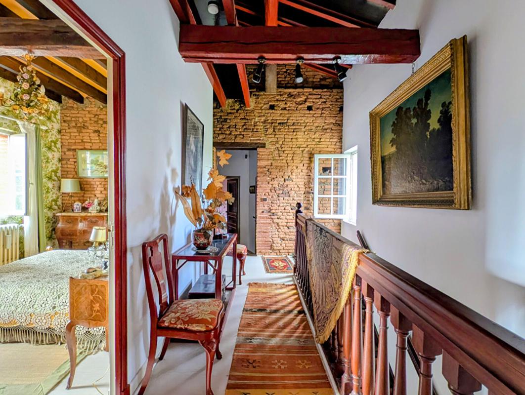 PORTET-SUR-GARONNE Demeure de caractère avec dépendance et garage sur terrain de 1100 m² 7