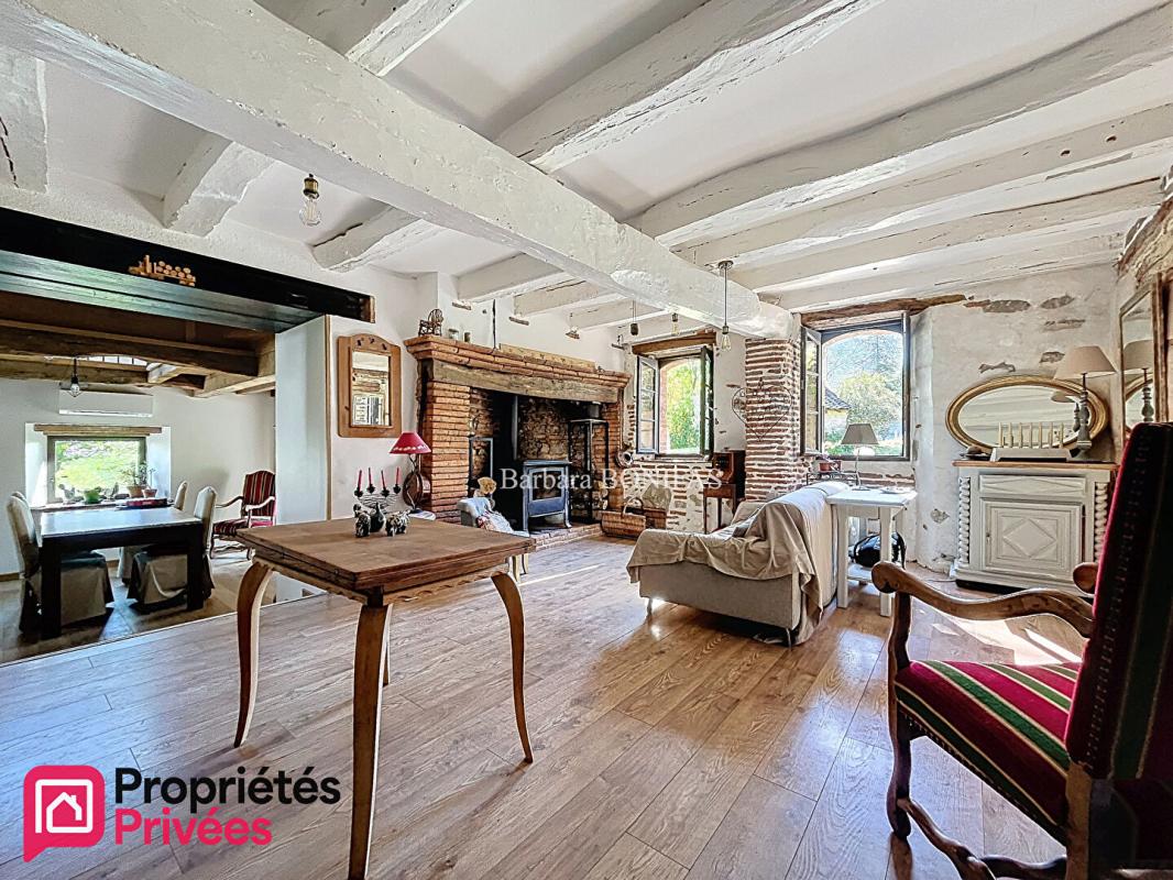 SAINT-SULPICE-LA-POINTE Maison 7 pièces 243 m2 3