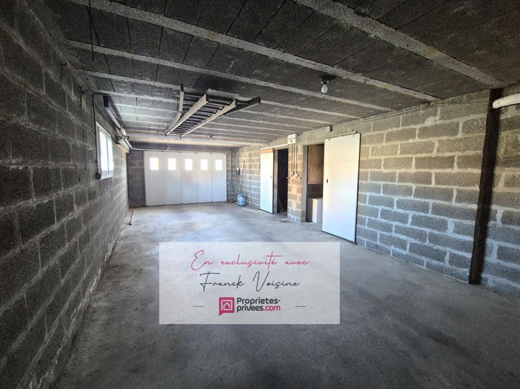 LES HERBIERS A VENDRE  en EXCLUSIVITE aux Herbiers, centre ville - Maison avec 4 chambres sur un terrain de  729 m2 env 14