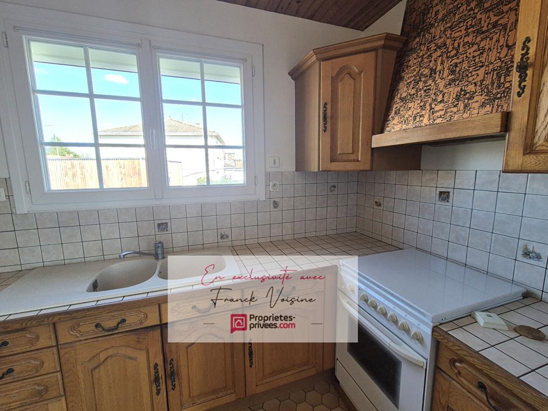 LES HERBIERS A VENDRE  en EXCLUSIVITE aux Herbiers, centre ville - Maison avec 4 chambres sur un terrain de  729 m2 env 6