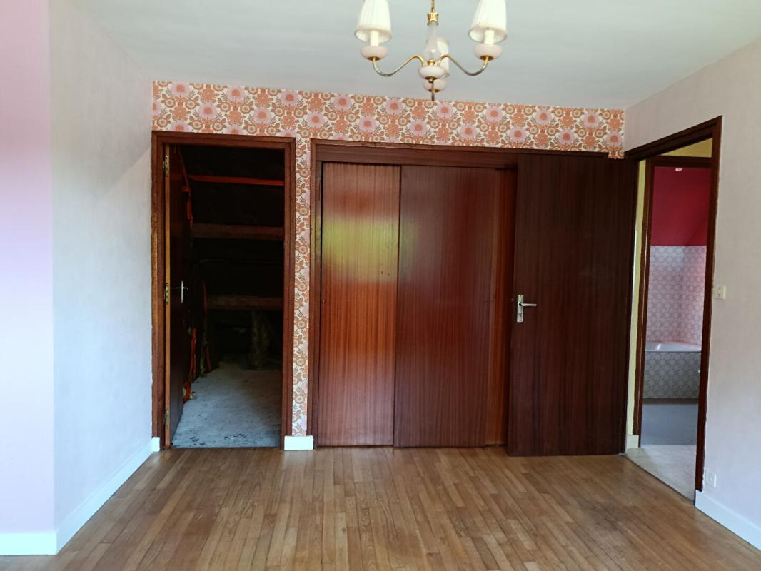 LE FAOUET Maison 5 chambres175 m2 12