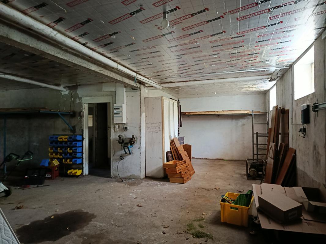 LE FAOUET Maison 5 chambres175 m2 15