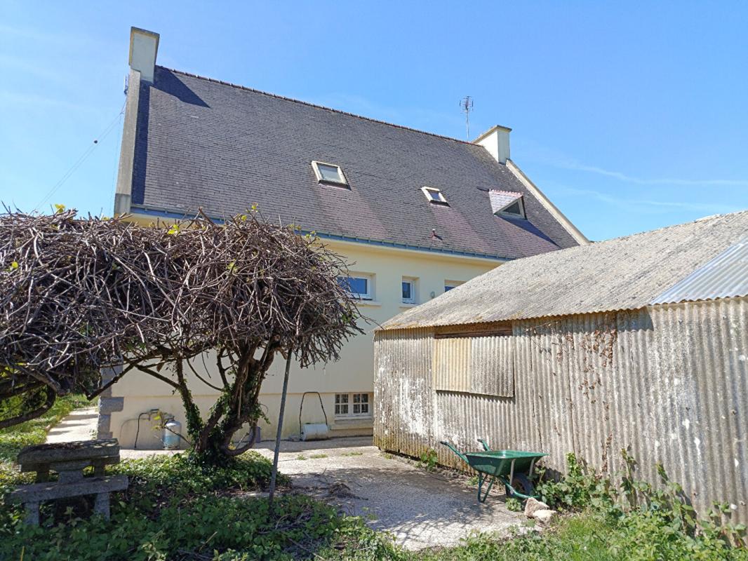 LE FAOUET Maison 5 chambres175 m2 18